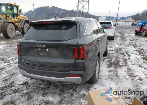 2025 Kia Sorento Lx z USA, uszkodzony, nr VIN 5XYRG4JC6SG343444